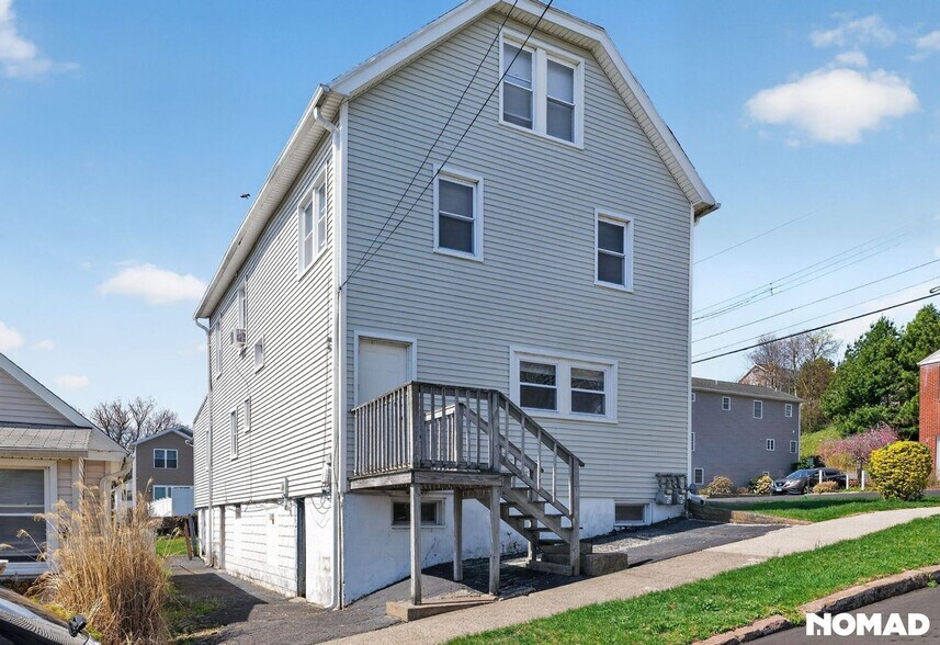 Building Photo - 54 Dawson Ave