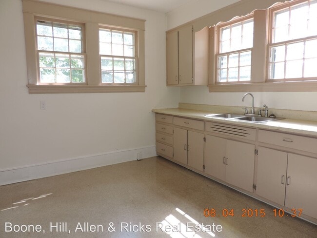 Building Photo - 3 br, 1 bath House - 1221 Cokey Road