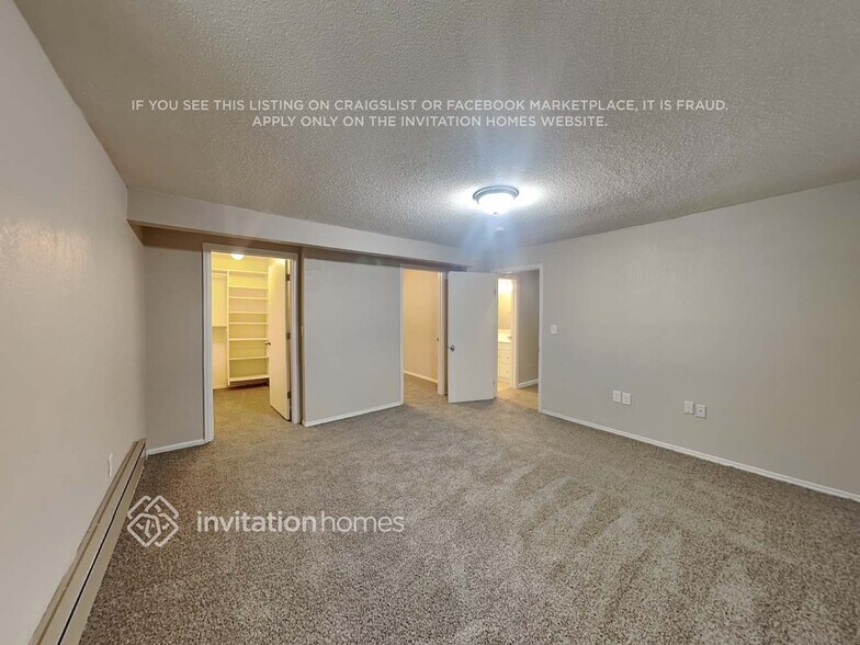 Building Photo - 3780 S Norfolk Way