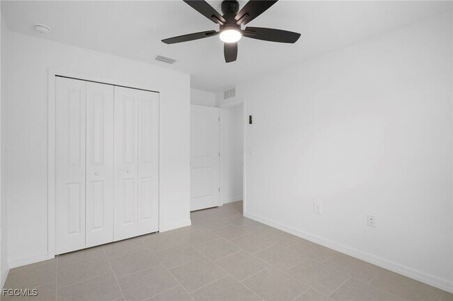Building Photo - 4087 lattuna Ln