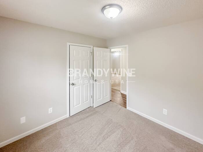 Building Photo - 700 Newport Dr