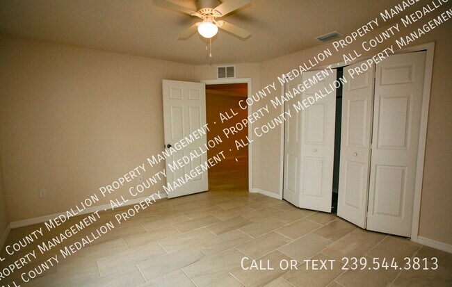 Building Photo - 1309 SE 8th Pl