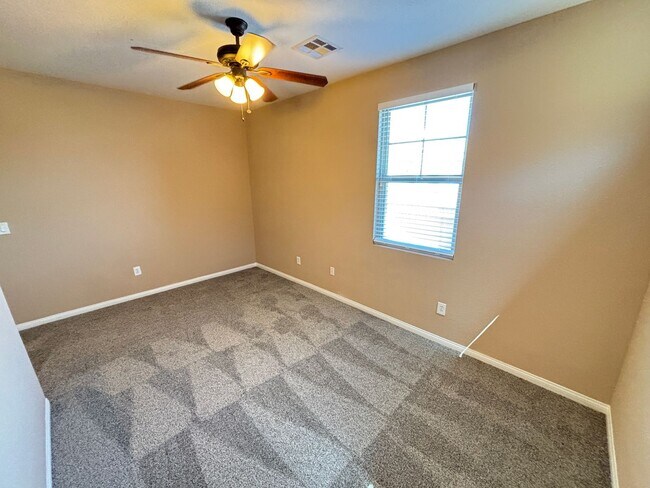 Building Photo - Stunning 4-Bedroom Two-Story Home w/ Loft, and community amenities located in Providence Community!