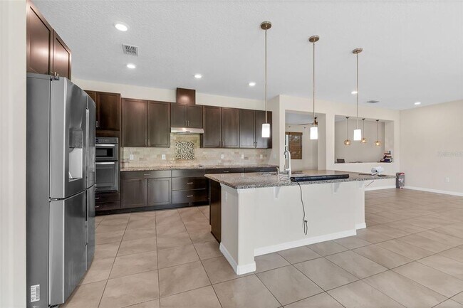 Building Photo - 12143 Sumter Dr