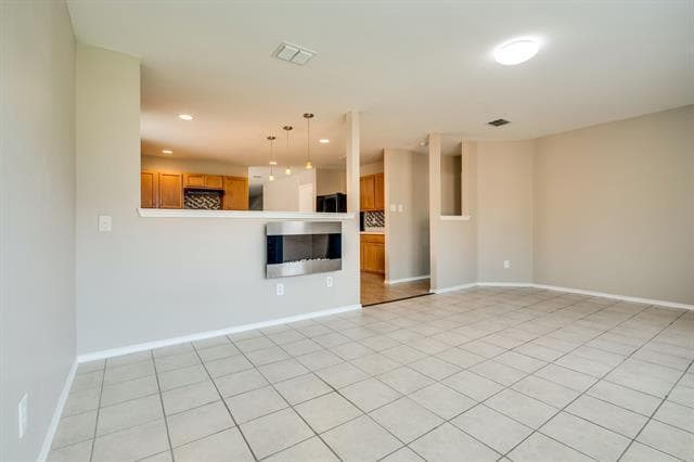 Building Photo - 1901 Foxfield Way