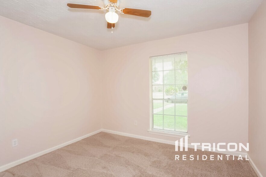 Building Photo - 4319 Cinnabar Dr