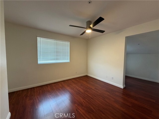 Building Photo - 5569 Hunt Club Dr
