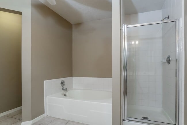 Building Photo - 21492 Palace Pines Dr