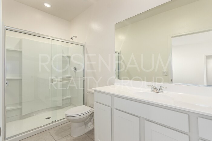 Building Photo - 47662 W Mellen Ln