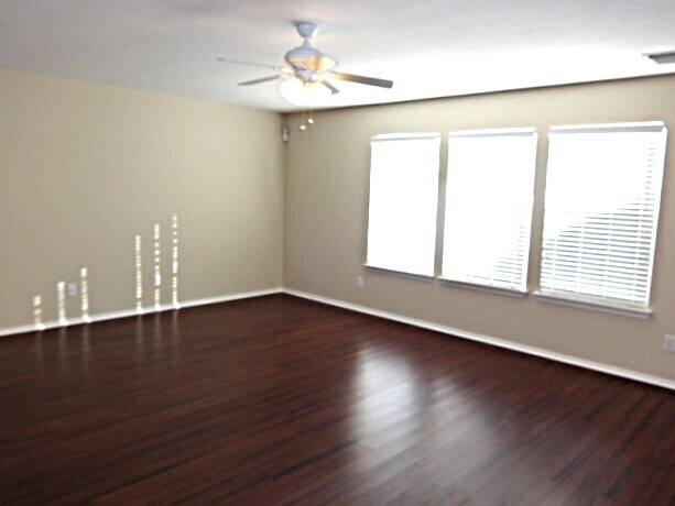 Building Photo - 11130 Fort Smith