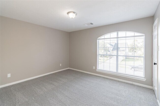 Building Photo - 2519 Flycatcher Cove Dr
