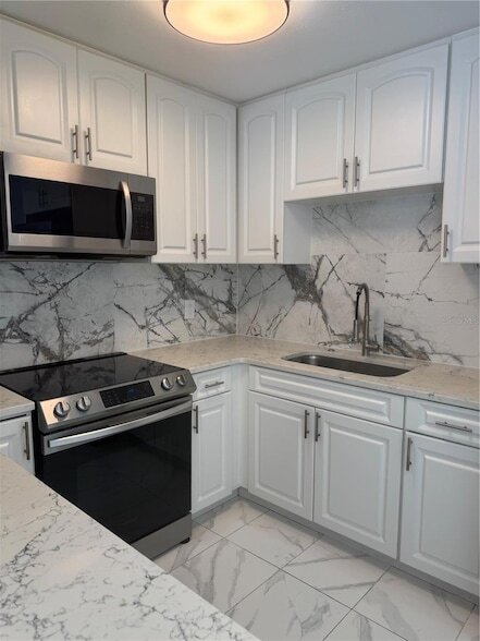 Building Photo - 5617 Gateway Dr