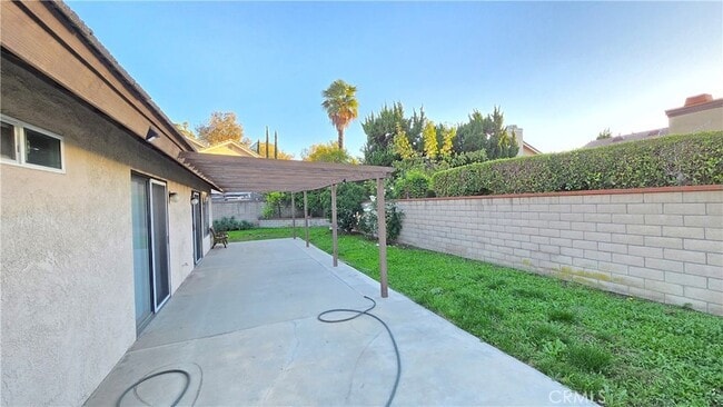 Building Photo - 1309 Cascade Ave