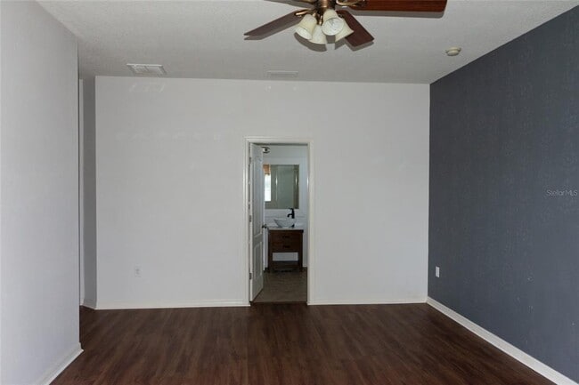 Building Photo - 2504 Ladoga Dr
