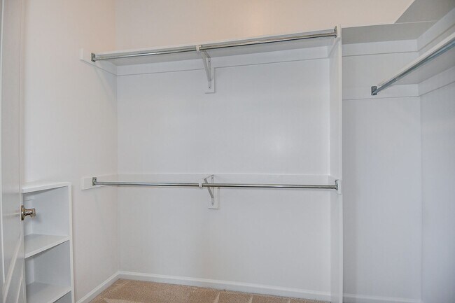 Building Photo - FOR RENT - VIRGINIA BEACH