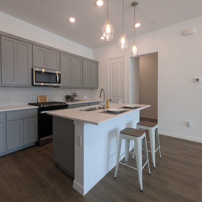 Kitchen - 2257 Adena Springs Dr