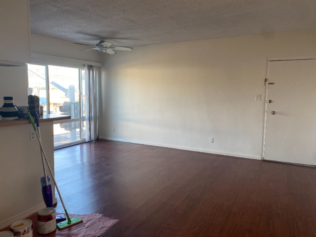 Building Photo - 4747 S Centinela Ave