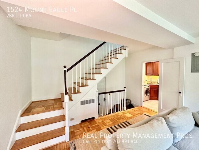 Building Photo - 1524 Mt Eagle Pl