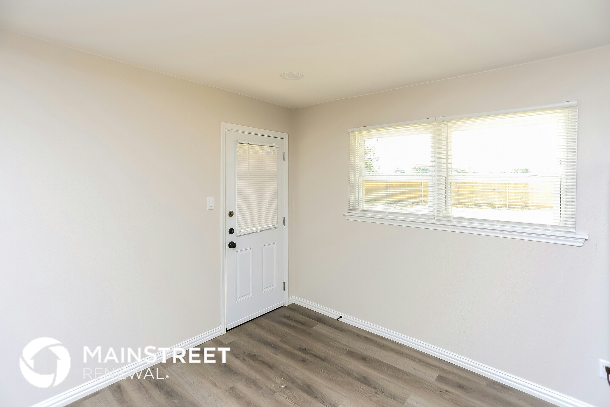 Building Photo - 317 Worthy St