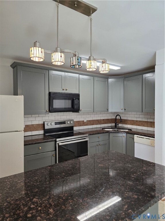 Building Photo - 757 Pleasant St