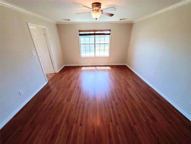 Building Photo - 6007 Shelbourne Park Ln