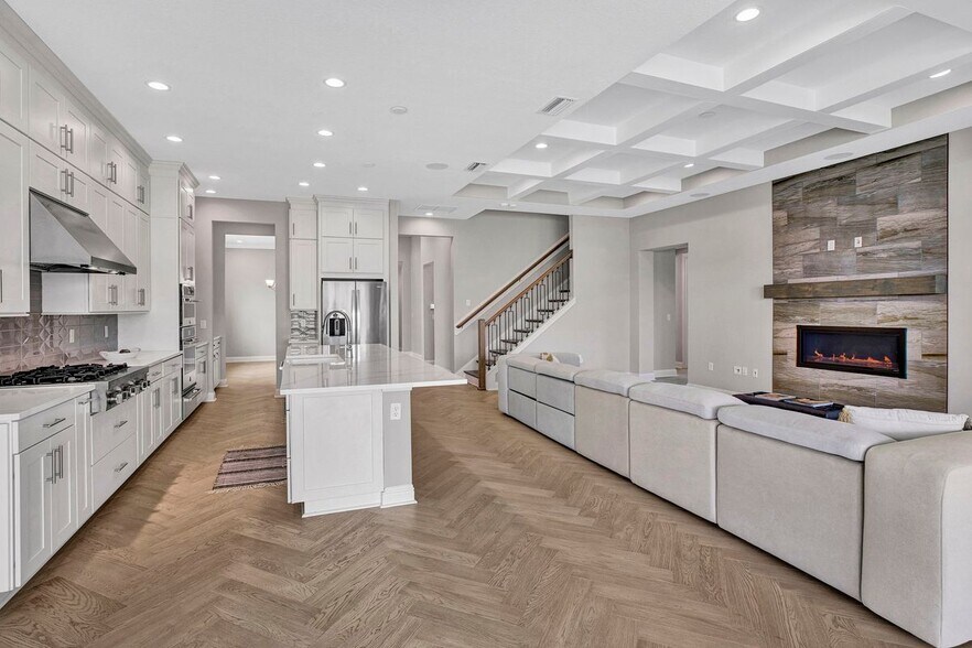 Building Photo - 11476 Madelynn Dr