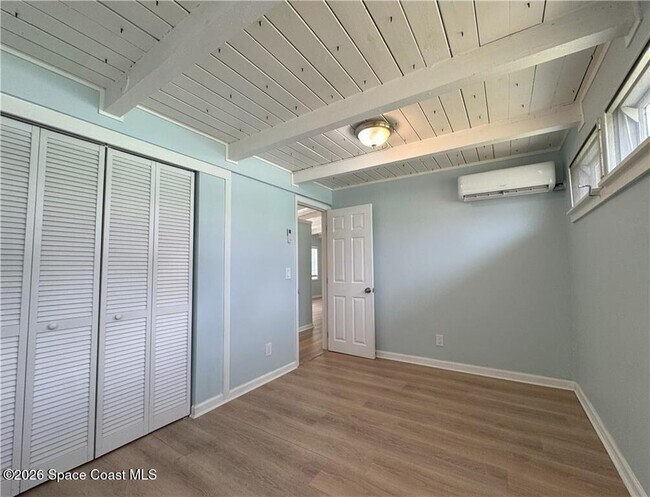 Building Photo - 2204 Ponce De Leon Cir