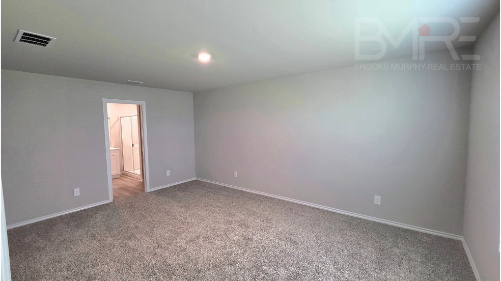 Building Photo - 233 Cal Ford Dr