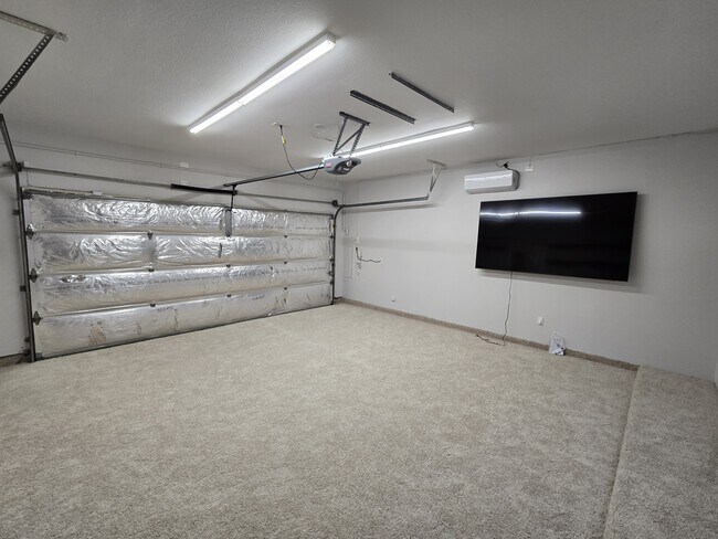 Building Photo - 4241 Arbor Ln