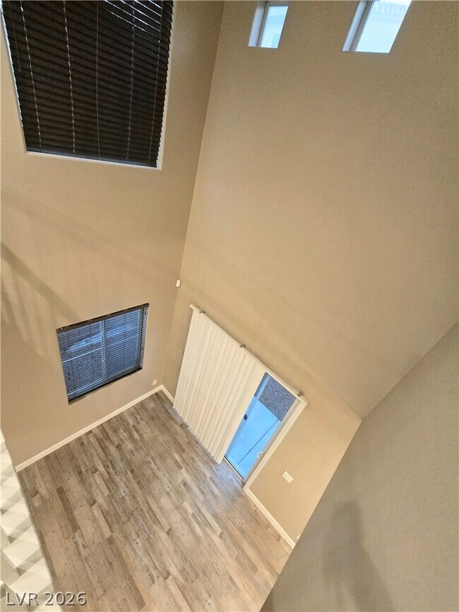 Building Photo - 9313 Night Mesa St