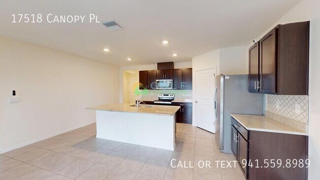 Building Photo - 17518 Canopy Pl