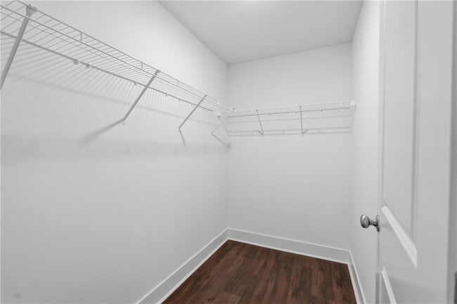 Building Photo - 2244 Mulsanne Dr