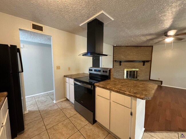 Building Photo - 107 Turtle Creek Dr