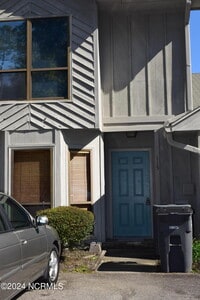 Building Photo - 115 Mallard Cove