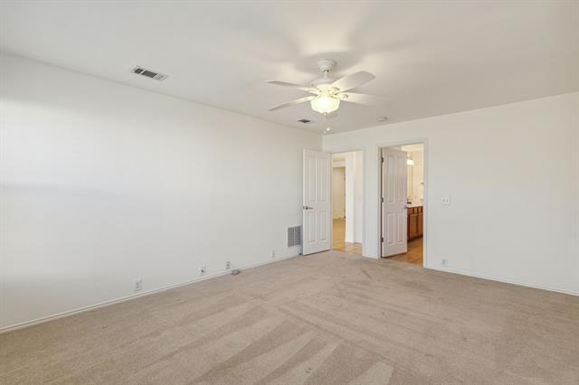 Building Photo - 15944 Avenel Way