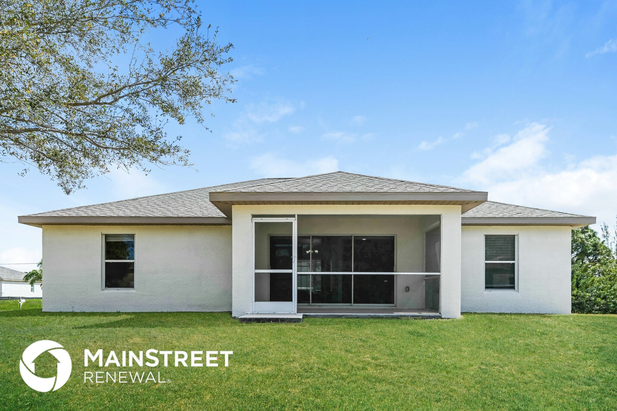 Building Photo - 1220 NW 26th Ave