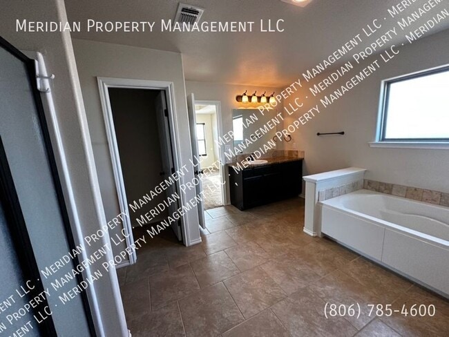 Building Photo - 9709 Ross Avenue