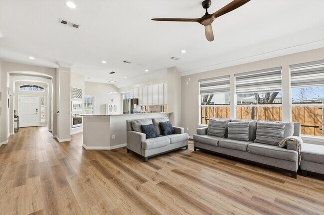 Building Photo - 9436 Ponderosa Trail