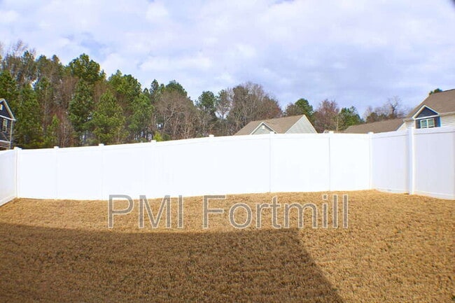 Building Photo - 432 Maramec St