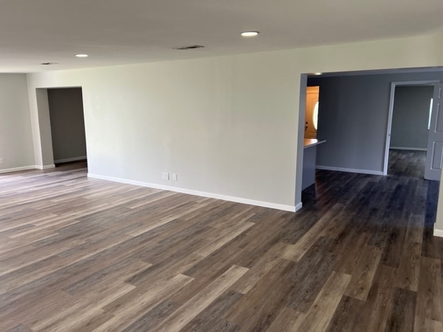 Large Family Room / Florida Room - 320 S Brighton Dr