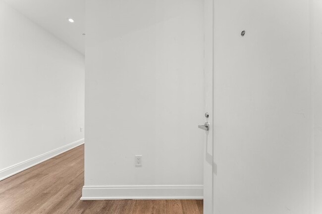 Building Photo - 2323 W Main St