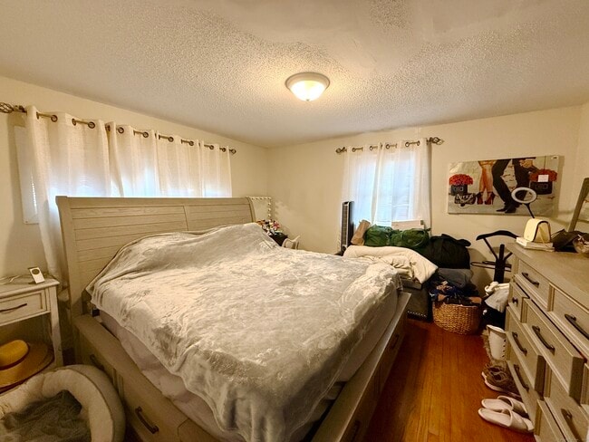 Building Photo - 12 South St