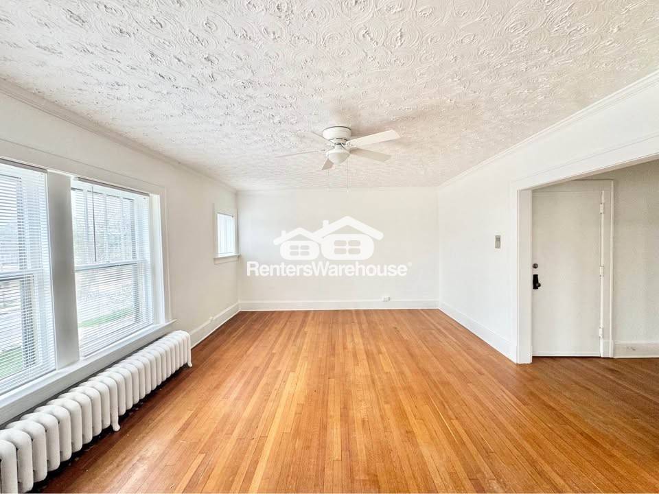 Building Photo - 3612 Ingersoll Ave