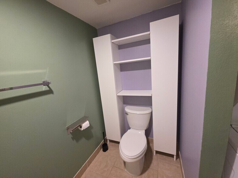 Building Photo - 1601 Big Tree Rd