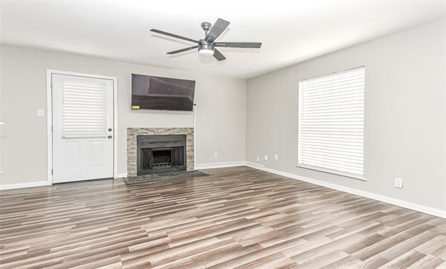 Building Photo - 3022 Forest Ln