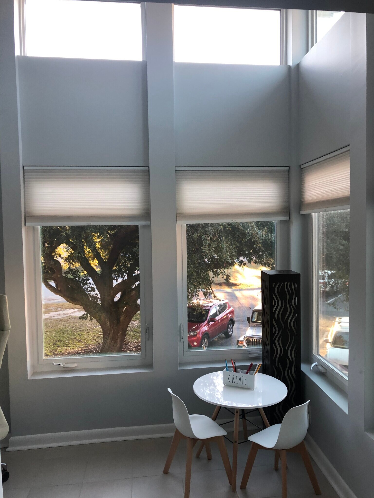 sun room & view - 264 Alexandra Dr