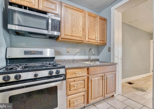 Building Photo - Beautiful newly renovated home near Johns Hopkins, University of Maryland and Peabody Institute