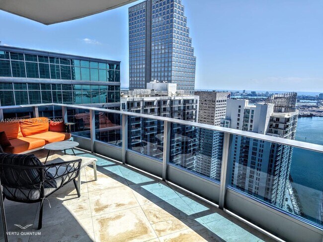 Building Photo - 200 Biscayne Blvd Way