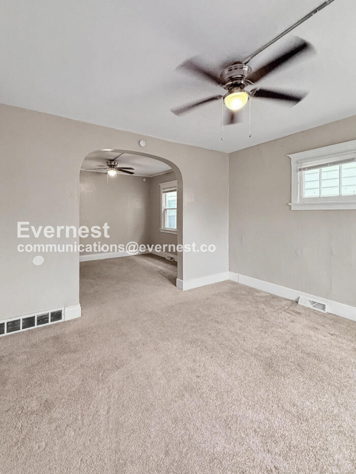 Building Photo - 1311 Mason St