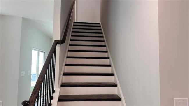 Building Photo - 1210 Jordan Brook Dr